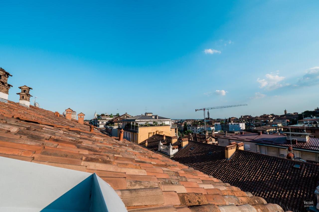 Feel - Central Terrace Bergamo Exterior foto