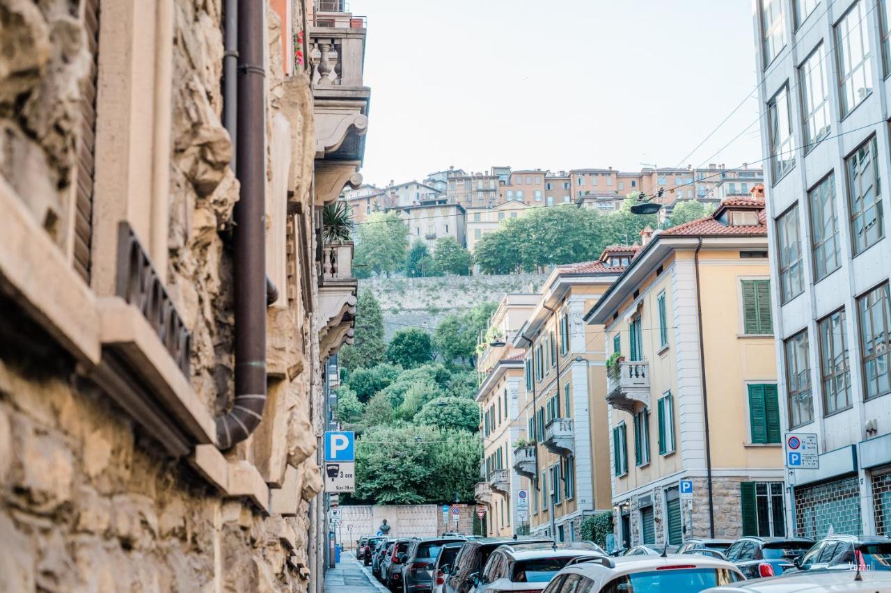 Feel - Central Terrace Bergamo Exterior foto